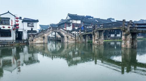 大跳跃的方块
